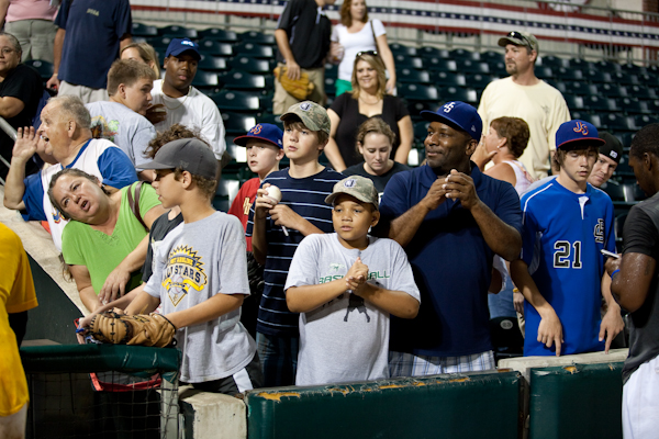 Jacksonvilles Suns Fans.jpg